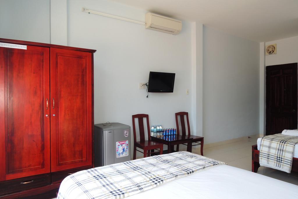 Quang Nhat Hotel Nha Trang Quarto foto